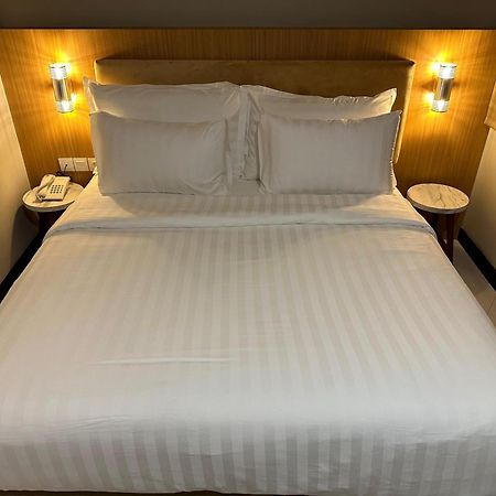 D'Primahotel Jemursari Surabaja Exteriér fotografie