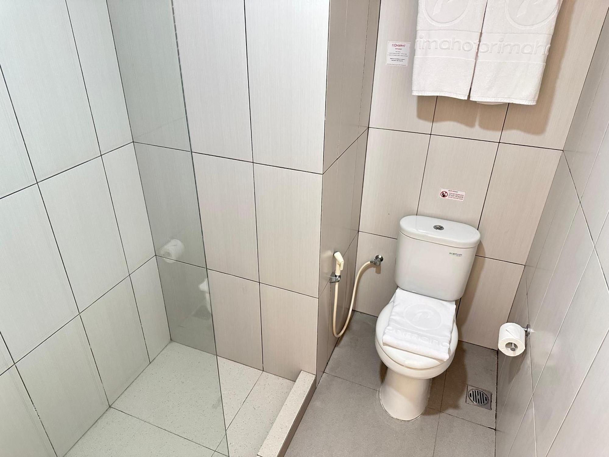 D'Primahotel Jemursari Surabaja Exteriér fotografie