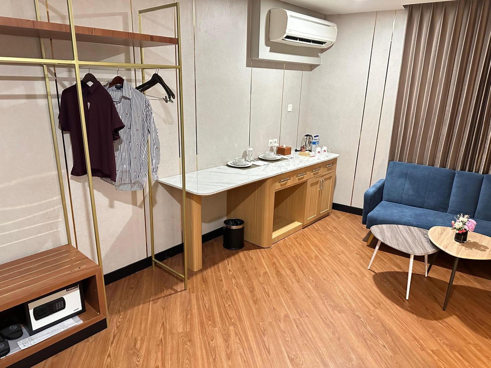 D'Primahotel Jemursari Surabaja Exteriér fotografie