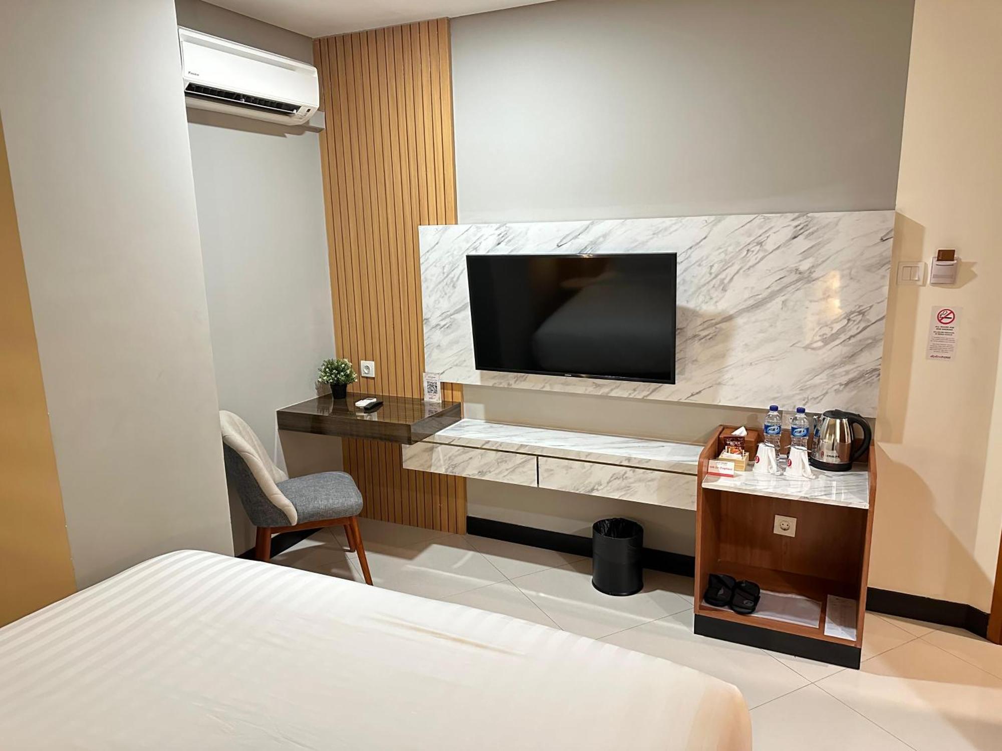 D'Primahotel Jemursari Surabaja Exteriér fotografie