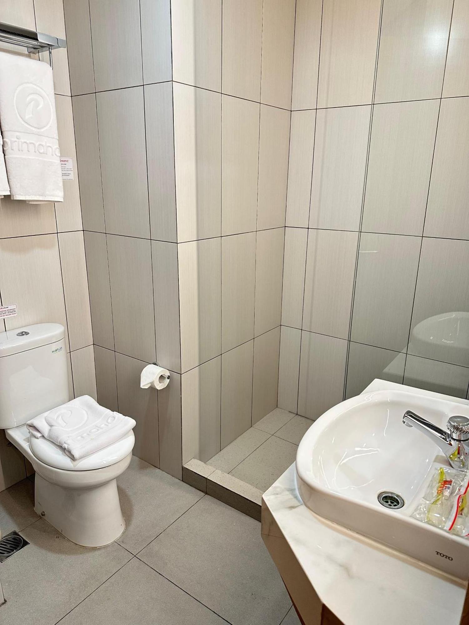 D'Primahotel Jemursari Surabaja Exteriér fotografie